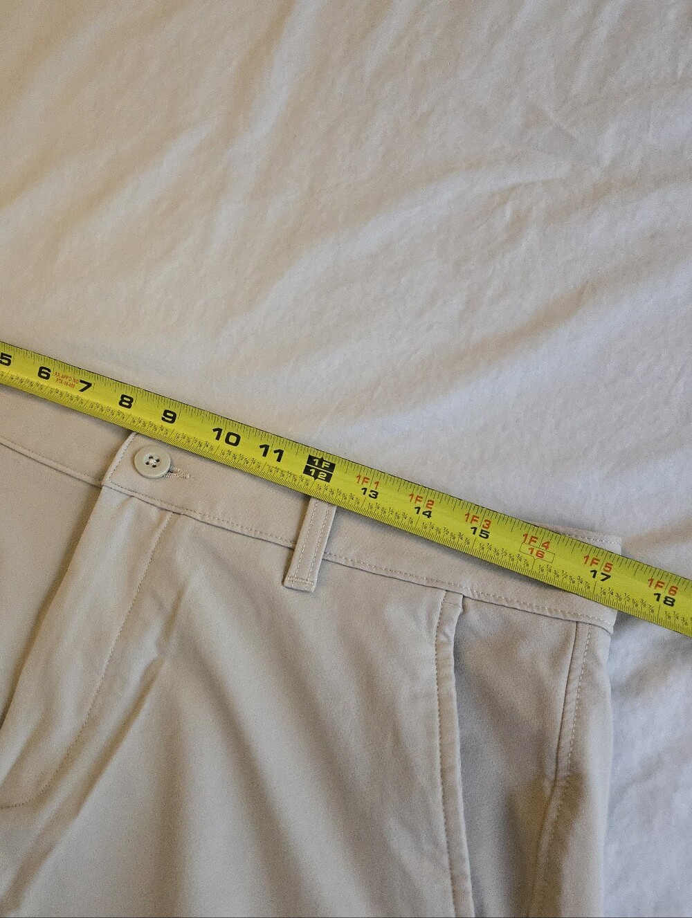 Under Armour 34W x 34L Tech Straight Golf Pants Khaki Chino Pants Light Tan EB3 - Picture 3 of 9